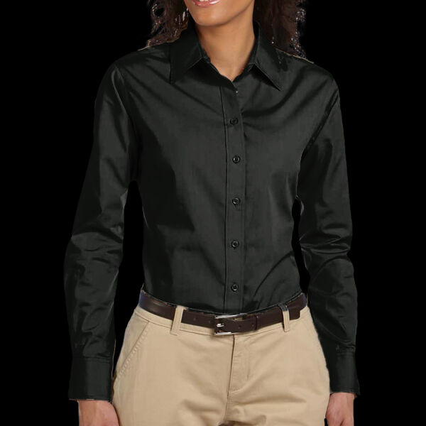 Women's Essential Poplin Thumbnail